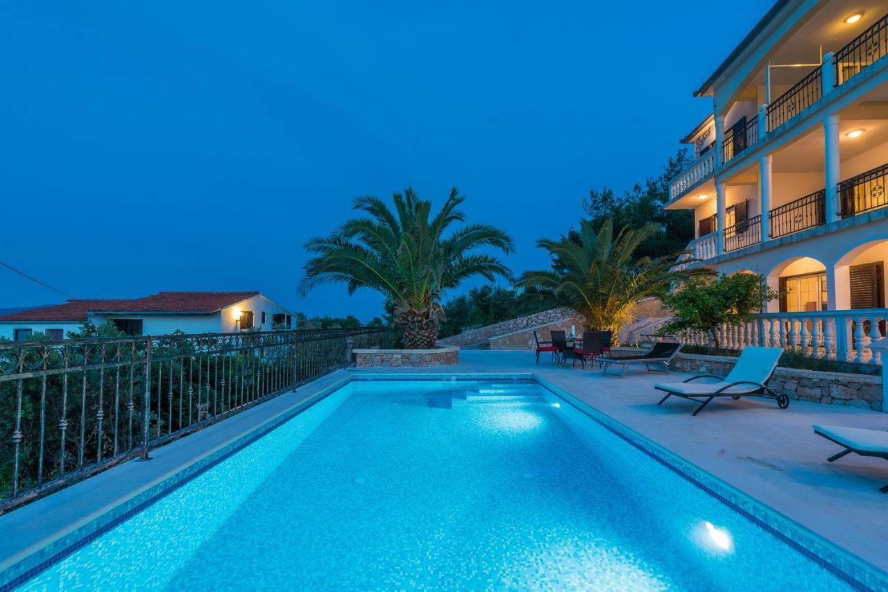 Villa Iz Veli Iz Exterior photo